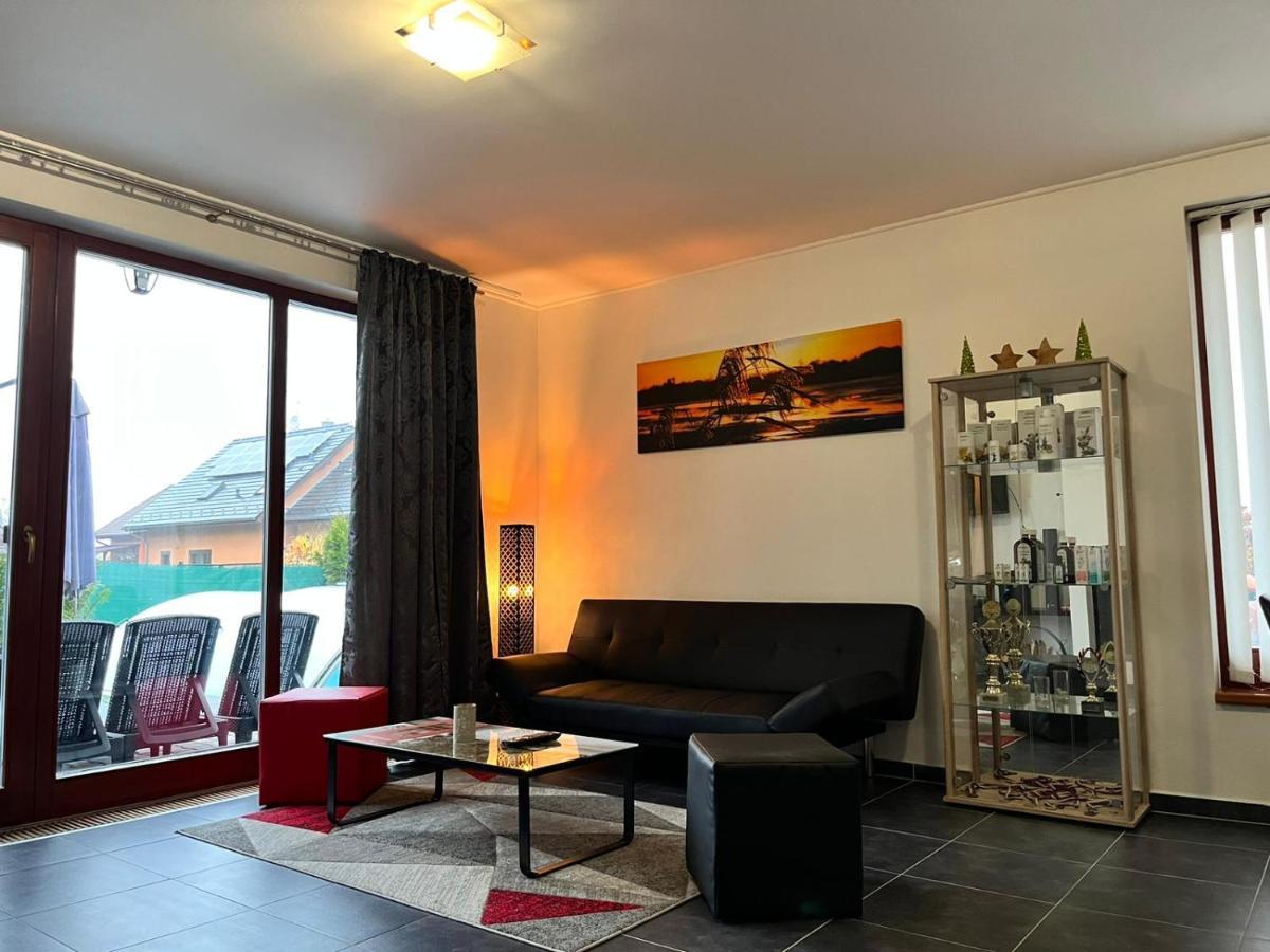 Relaxklub Villa S Wellness Tremosna Luaran gambar